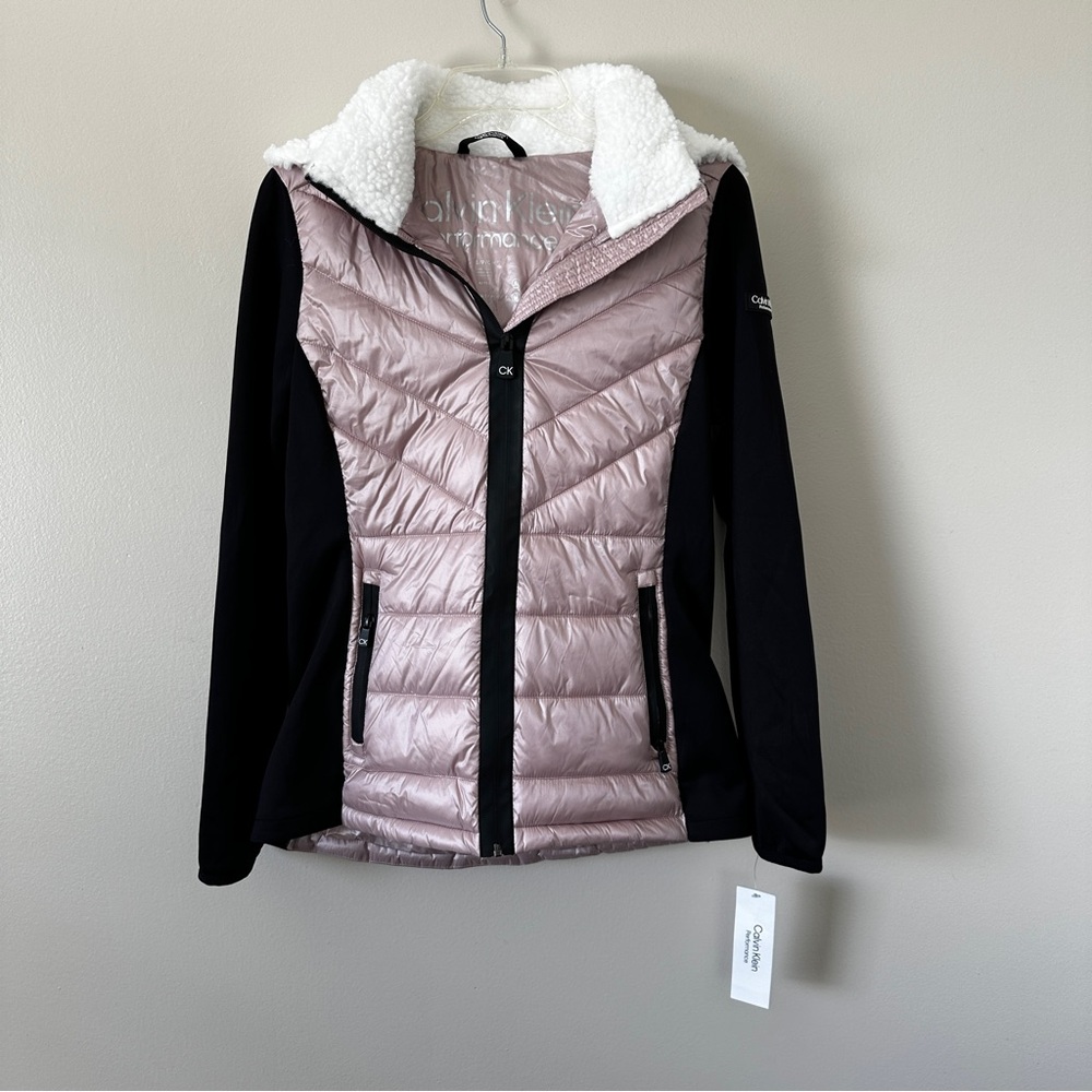 Calvin Klein Women's Performance Puffer Jacket NWT Size S
